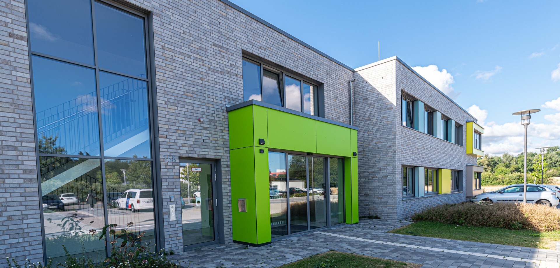 Das Bild zeigt das Gebäude der Tagesklinik der LWL-Elisabeth-Klinik Dortmund.